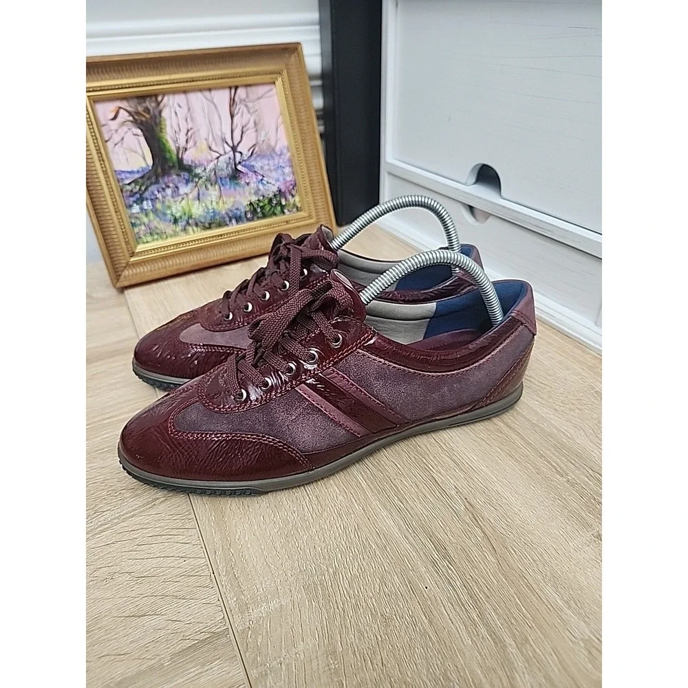Ecco Women Suede Patent Leather Lace Up Sneakers Sz 41 US 10.5 Burgundy Comfort‎